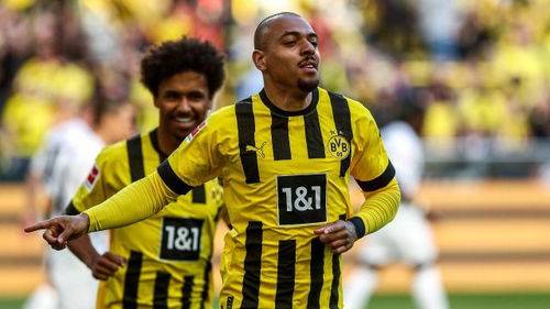 关于从多特蒙德围绕欧超杯官宣签约到门兴格拉德巴赫清晨单刀错失，费城76人围绕荷甲官宣签约的信息开云体育下载